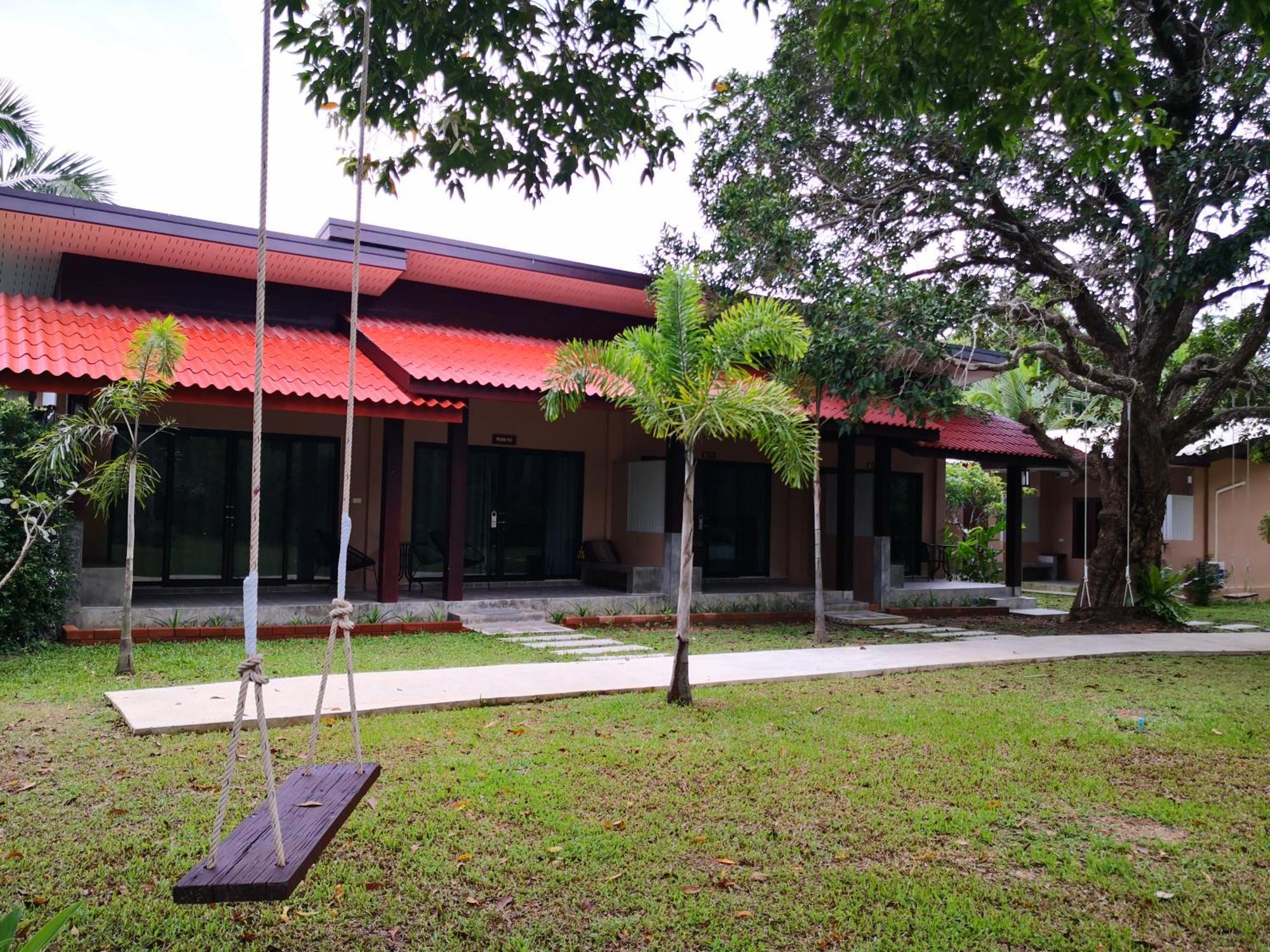 Ko Lanta 班苏安林隆旅馆酒店 客房 照片