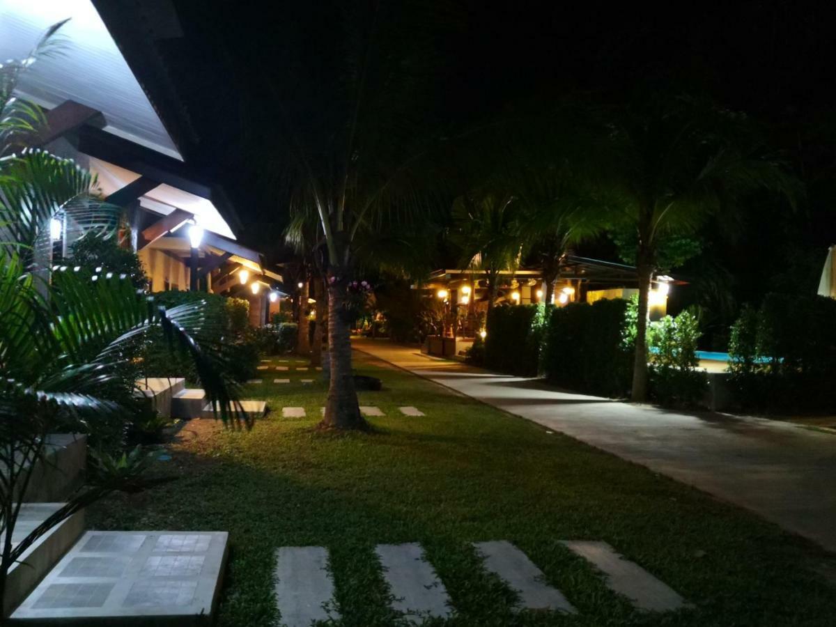 Ko Lanta 班苏安林隆旅馆酒店 外观 照片